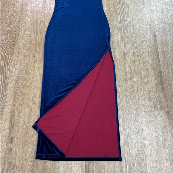 Vintage Finesse USA Blue Velvet Side Split Spaghetti Strap 90s Maxi Dress Gown M - Picture 8 of 10